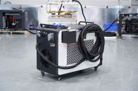Machine de nettoyage au laser pulsé de 1000 W pour matériaux, haute puissance, haute productivité
