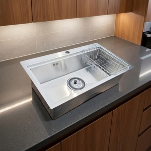 Fregadero de Cocina Económico Hecho a Mano de Acero Inoxidable 304, Fregadero Individual con Forma Cuadrada Rectangular de Buena Calidad - Product Image 1