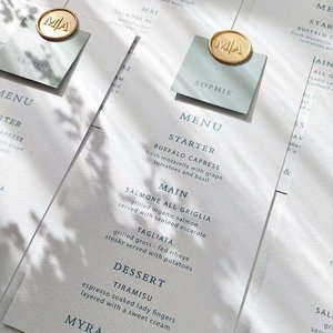 Cartes de <span class=keywords><strong>menu</strong></span> de <span class=keywords><strong>mariage</strong></span> personnalisées avec sceau de cire, marque-places en <span class=keywords><strong>papier</strong></span> mat imprimé, menus de dîner pour la décoration de table de réception de <span class=keywords><strong>mariage</strong></span> - Product Image 1