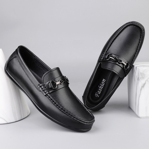 <span class=keywords><strong>Mocassini</strong></span> da uomo scarpe da guida Gommino Penny <span class=keywords><strong>mocassini</strong></span> da uomo in vera pelle antiscivolo su <span class=keywords><strong>fibbia</strong></span> in metallo Casual fatta a mano - Product Image 4