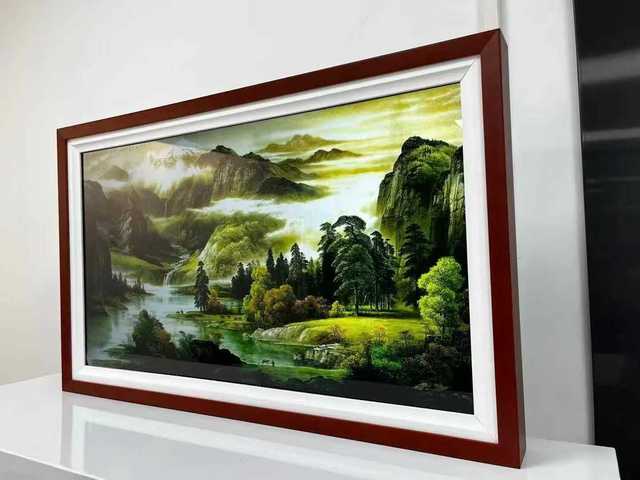 21.5" Solid Wood Digital Poster Art Frame Screen Player with Built-In CMS for Gallery Home Office & Lobby Indoor Digital Signage