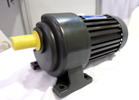 Moteur électrique monophasé vertical Contrôleur de régime de moteur à courant alternatif triphasé 1hp