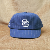 Gorra de Béisbol Personalizada de 5 Paneles con Rayas, Bordado de Marca, Hebilla Metálica Ajustable