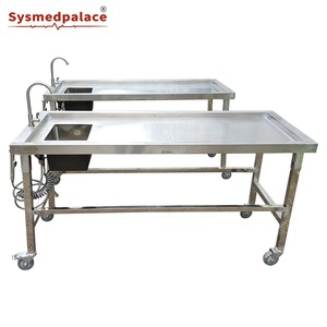 Tavolo mortuario multifunzionale, per la pulizia di imbalsamazione e autopsia, utilizzato in ospedale e obitorio - Product Image 2