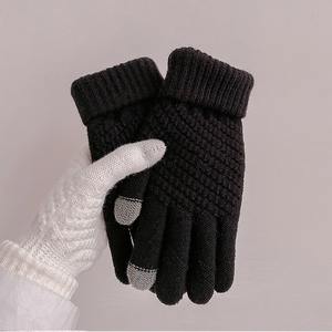 Nouveau Style Gants Hiver Chaud Stretch Tricoté Écran Tactile Acrylique Mitaines Jacquard Conception pour Femmes et Hommes Vie Quotidienne - Product Image 1