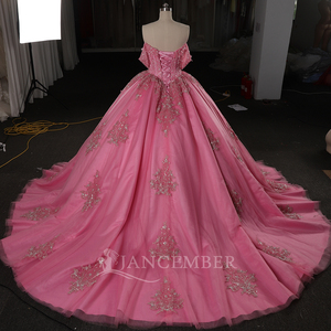 ชุดราตรีงาน Quinceanera สีชมพูสดใส รุ่น Lsdz122 ผ้าชีฟองทรงบอลกาวน์ คอรูปหัวใจ ประดับเลื่อมหนัก ลูกปัด และลายดอกไม้  ด้านหลังแบบคอร์เซ็ท - Product Image 4
