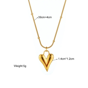 Collier polyvalent en acier inoxydable, style froid, avec chaîne simple et motif cœur, haut de gamme, pour les marchés européen et américain. - Product Image 4