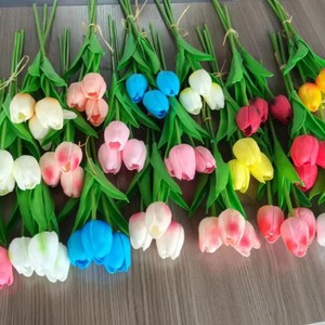 Steli di Tulipani in PU Ultra-Realistici al Tatto e dai Colori Vivaci, Stelo Singolo di <span class=keywords><strong>Tulipano</strong></span> da 34 cm - Product Image 6