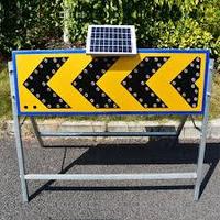 Panneau de signalisation routière réfléchissant personnalisé jaune de sécurité électronique pour fournisseur, panneau directionnel à LED clignotant pour avertissement routier
