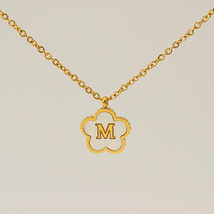 Lettere iniziali quadrifoglio A A A A Z alfabeto personalizzato in acciaio inossidabile collare pendente De Mujer lettera gioielli collane set - Product Image 4