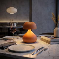 Lampe de table champignon sans fil rechargeable CCT minimaliste pour créer une ambiance conviviale à la maison ou au bureau