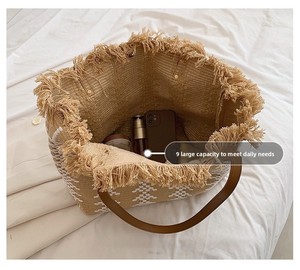 Bolso de Hombro Grande para Mujer, Estilo Moderno con Borlas Tejidas, para Uso Diario y Viajes, con Asa de PU, Venta al Por Mayor - Product Image 4