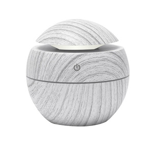 Humidificador pequeño portátil, difusor de aromaterapia de grano de madera, cambio de 7 colores alimentado por USB - Product Image 3