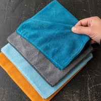 Serviette en microfibre tissée écologique super absorbante et à séchage rapide 40*40cm, sans ourlet, en polaire corail douce, pour le nettoyage et le polissage de voitures et la maison