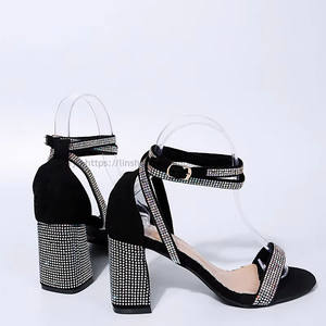 Vente directe usine en gros – Sandales sexy à talon épais et strass avec anneau de cheville pour femme - Product Image 4