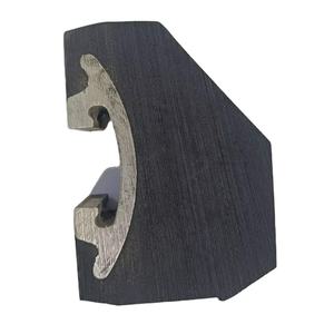 Placa final de alimentación de acero fundido para carcasa de molino de cemento Producto de caucho resistente a impactos y de larga duración - Product Image 3