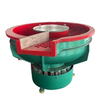 Machine de débavurage vibratoire industrielle à séparation automatique de 450 L pour pièces estampées et pièces moulées sous pression