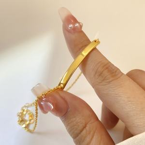 Minimalist Fashion <b>Bracelet</b> 18K <b>Gold</b> Plated Trendy Pearl Daisy Flower <b>Bracelet</b> for Women - Product Image 5