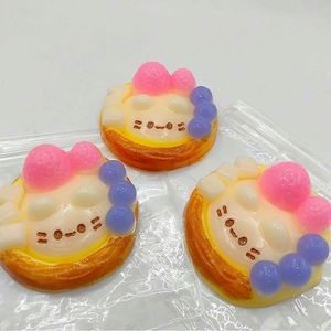 ของเล่นบีบ Taba Squishy รูปแมวเหมียว วัสดุ TPR ของเล่นบีบคลายเครียด ของขวัญ ของเล่นจี้ห้อย ลดความเครียด รูปสัตว์ สำหรับเด็กผู้หญิง - Product Image 1