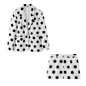 PB&ZA 2026 Autumn New Fashion Dot Metal Button 2-Piece Vintage Casual Long Sleeve <b>Blazer</b> <b>and</b> <b>Shorts</b> <b>Set</b> Women's Suit - Product Image 3