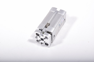 Новый и оригинальный 554208 ADNGF1220PA ADNGF 12 20 <span class=keywords><strong>P</strong></span> a ADNGF1220PA Компактный Цилиндр PLC Контроллер программирования - Product Image 2