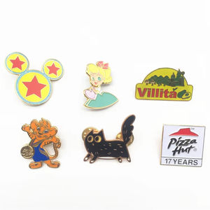 เข็มกลัดโลหะรูปพิซซ่าฮัทแบบกำหนดเองสำหรับผู้ชายลายเสือสำหรับคนรัก - Product Image 1