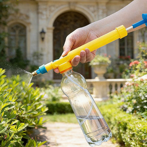Handheld Manual Pressure Sprayer 1 Liter Plastic Watering Nozzle Garden Use - Product Image 1