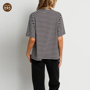 Abbigliamento Premaman Estivo Molto Venduto, T-Shirt per <span class=keywords><strong>Allattamento</strong></span> Oversize a Righe 100% Cotone - Product Image 3