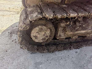 Máy xúc đào bánh xích thủy lực Caterpillar 313D2GC đã qua sử dụng, gầu 0.6m, trọng lượng hoạt động 13 tấn, bơm bánh răng, kèm video kiểm tra. - Product Image 6