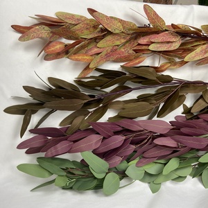 Guirlande de feuilles vertes décoratives <span class=keywords><strong>en</strong></span> latex, 1 pièce, sensation tactile, vente <span class=keywords><strong>en</strong></span> gros, feuilles d'<span class=keywords><strong>eucalyptus</strong></span>, vigne - Product Image 6