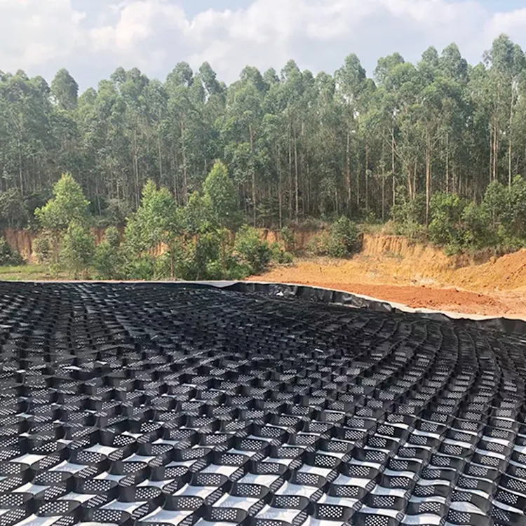 NETWORK GEO CELL COMPOSITE GEOTEXTILE