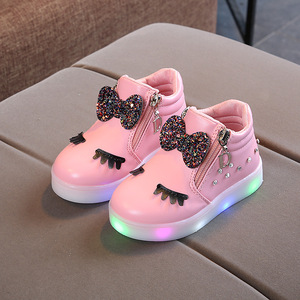 Zapatos con Luces LED para Niños, Zapatos Brillantes y Intermitentes con Purpurina para Niñas, Zapatillas Deportivas con Carga USB, Luces de Zapato - Product Image 4