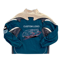 Veste bomber en toile streetwear avec broderie personnalisée, patchwork, appliques, logo, collage, style universitaire et de course