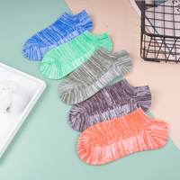 Chaussettes amusantes et mignonnes personnalisées, chaussettes à motifs d'animaux de dessin animé, de nourriture et de fruits, chaussettes tendance et décontractées, chaussettes colorées pour femmes