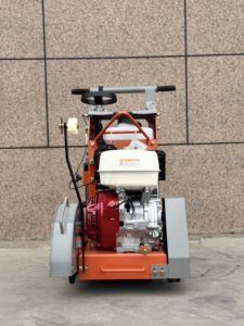 Super Promotion 400mm hydraulique coupeur de béton scie 180mm profondeur Machine de dé<span class=keywords><strong>coupe</strong></span> de béton marche derrière le coupeur de béton auto-entraîné - Product Image 3