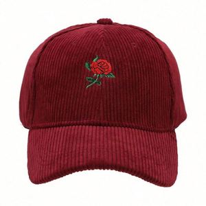 Casquette de baseball en velours côtelé brodée de roses, personnalisable, pour femme, idéale pour le printemps et les sorties en extérieur - Product Image 5