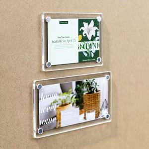 Mini Marco Magnético de Acrílico <span class=keywords><strong>para</strong></span> Fotos con Función de Exhibición de Postales Transparente <span class=keywords><strong>para</strong></span> Refrigerador - Product Image 1