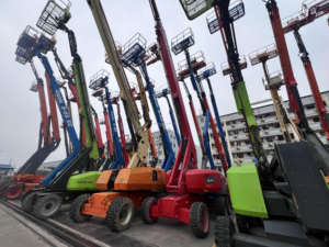 दूसरा हाथ 28 मीटर टेलीस्कोपिक बूम लिफ्ट का उपयोग किया गया निर्माण मशीनरी-मानव लिफ्ट हवाई कार्य मंच - Product Image 4