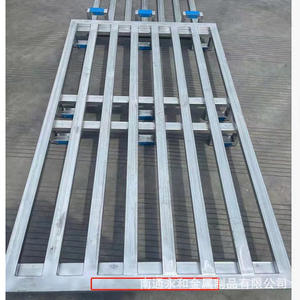 Palet de Hierro Galvanizado de Alta Resistencia para Montacargas, Almacenamiento de Carga, Resistente a la Humedad, Tablero de Respaldo Logístico, Paletas de <span class=keywords><strong>Metal</strong></span> con Impresión Serigráfica - Product Image 4