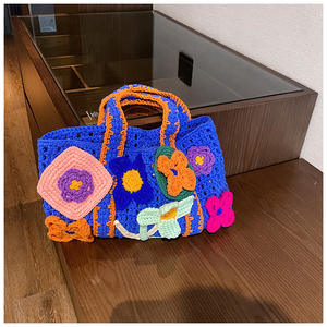 <span class=keywords><strong>2023</strong></span> à la mode fantaisie femmes tricoté laine <span class=keywords><strong>sac</strong></span> à main à la main décontracté évider <span class=keywords><strong>Crochet</strong></span> fleur conception <span class=keywords><strong>sac</strong></span> de voyage - Product Image 4