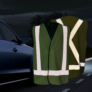 سترة سلامة عاكسة سريعة الجفاف من البوليستر بشعار مخصص سترة عاكسة صفراء عالية Vis سترة عاكسة بشريط عاكس متقاطع - Product Image 5