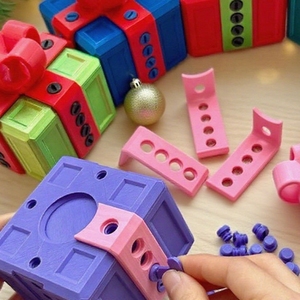 Vente en gros usine – Boîte cadeau moderne en plastique durable imprimée en 3D, créative, unique, fantaisie, pour farces, anniversaires, adultes, décoration intérieure - Product Image 3
