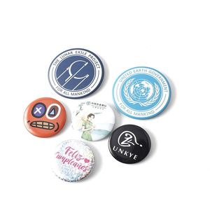 Pins Redondos con Diseño de Botón, Pins de Metal Dorado para Sombrero, Insignias de Resina Epoxi Impresas Personalizadas - Product Image 1