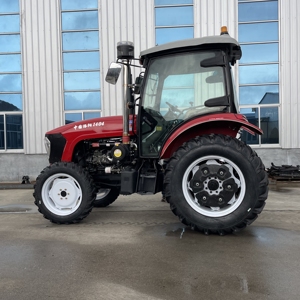 Tracteur à roues YTO 140 CV avec moteur Cummins de Qingdao, composants essentiels personnalisables, économe en énergie et rentable pour l'agriculture - Product Image 2
