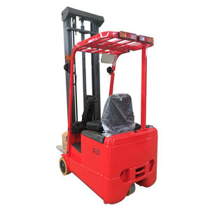 Montacargas Eléctrico de Contrapeso de Tres Pivotes de 1.5t y 4.5m de Tamaño Pequeño para Espacios Reducidos y Trabajos en Suelos - Product Image 4