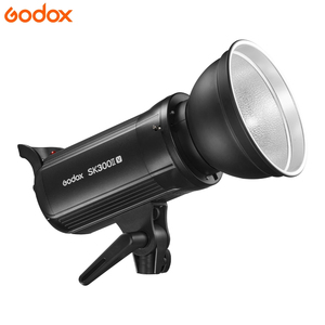 <span class=keywords><strong>Godox</strong></span> <span class=keywords><strong>SK300II</strong></span> V 300 Lumière LED flash stroboscopique pour studio photo avec système sans fil 2.4G avec monture Bowens pour éclairage de studio - Product Image 2