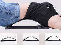 Soulagement des douleurs lombaires, étirements lombaires, grattoir dorsal avec fonction de massage du dos et du cou
