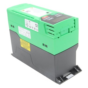 Gloednieuwe originele frequentieregelaar C200-03400056A 2.2KW op voorraad - Product Image 5