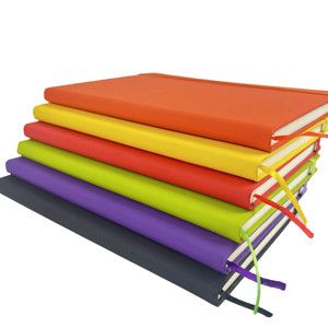 Diario de páginas forradas de tapa dura A5 al por mayor con Cuaderno de cuero PU personalizado - Product Image 6