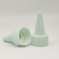 Bouchon à vis réutilisable en plastique anti-fuite de 24 mm avec bec verseur long et embout poussoir-tirant léger pour usage industriel chimique sur palette en carton